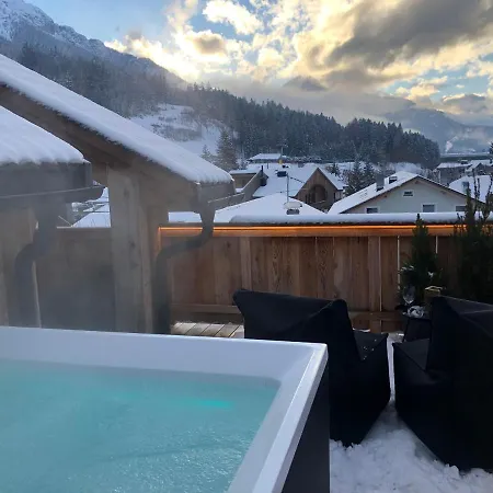 Appartements Innerkofler Mountain Home Innichen Buitenkant foto